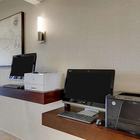 Drury Inn & Suites St. Louis St. Peters เซนต์ปีเตอร์ส ภายนอก รูปภาพ